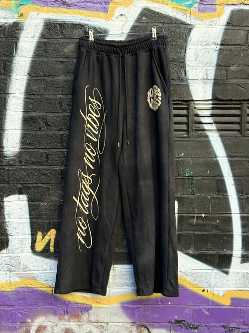 Black washed sweatpants